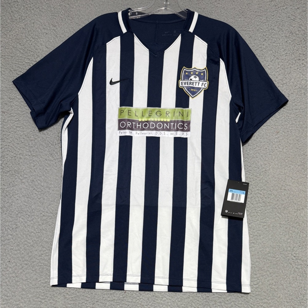 NEW Nike Dri-Fit Everett FC Football soccer Mens Striped Jersey #8 size M